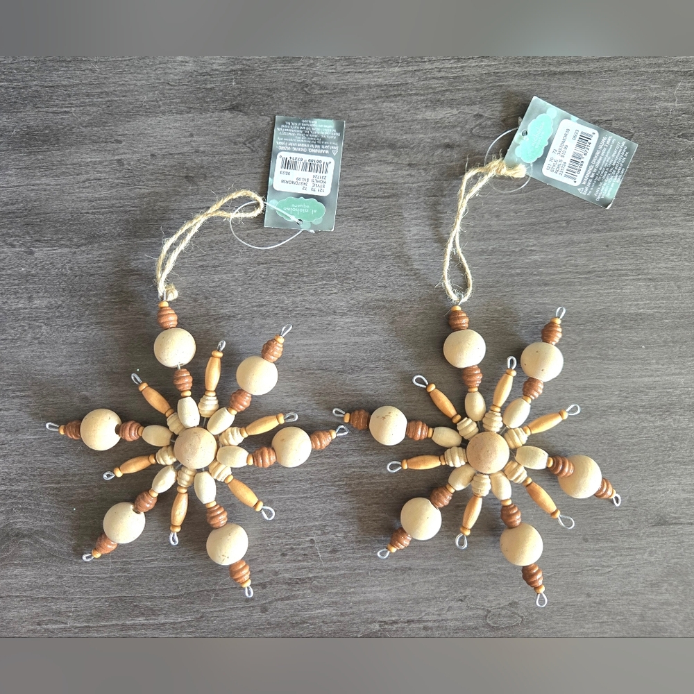 NWT St. Nicholas Square Set Of 2 Wood Snowflake Ornaments